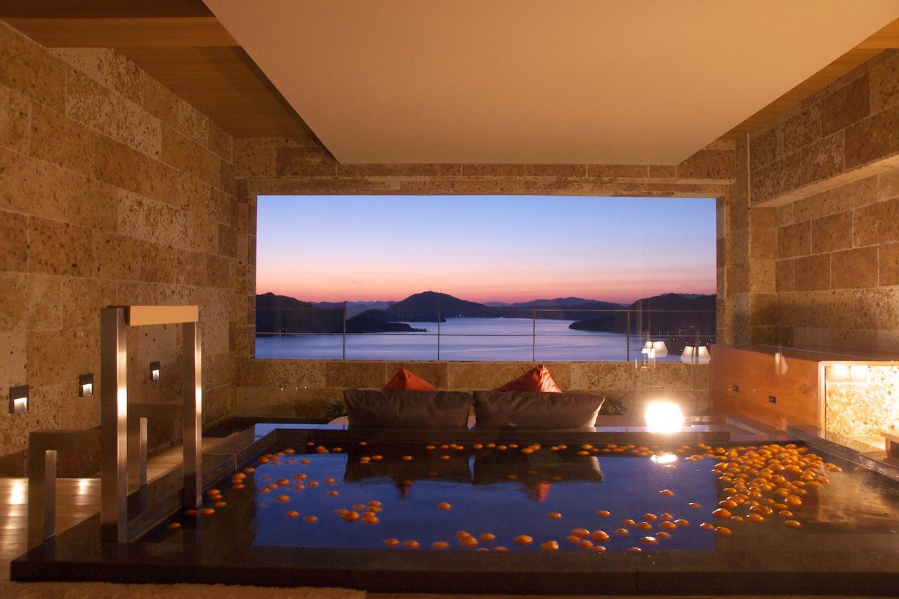Bella Vista Spa And Marina Onomichi Exterior foto